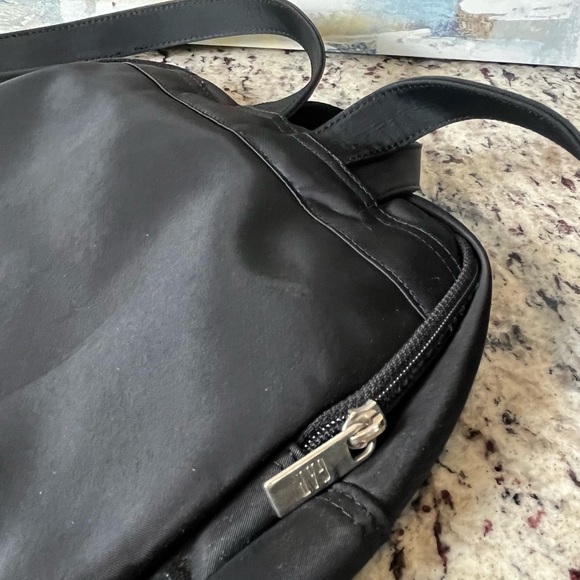 Vintage Y2K GAP Nylon Backpack - Picture 7 of 12